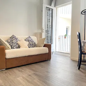 Appartement Chic 2 Bedrooms Phantheon Notre Dame, Paris